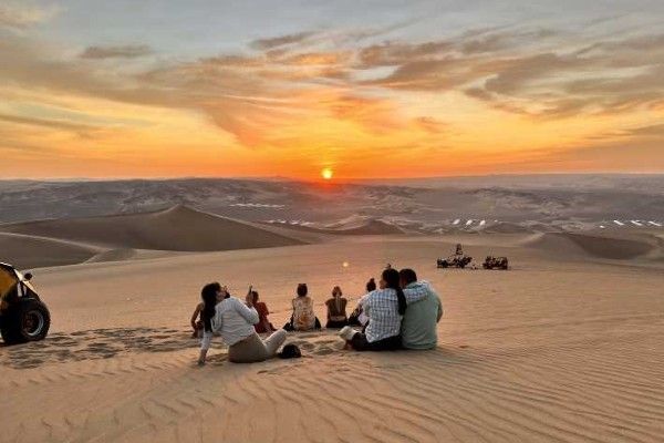 atardecer en huacachina